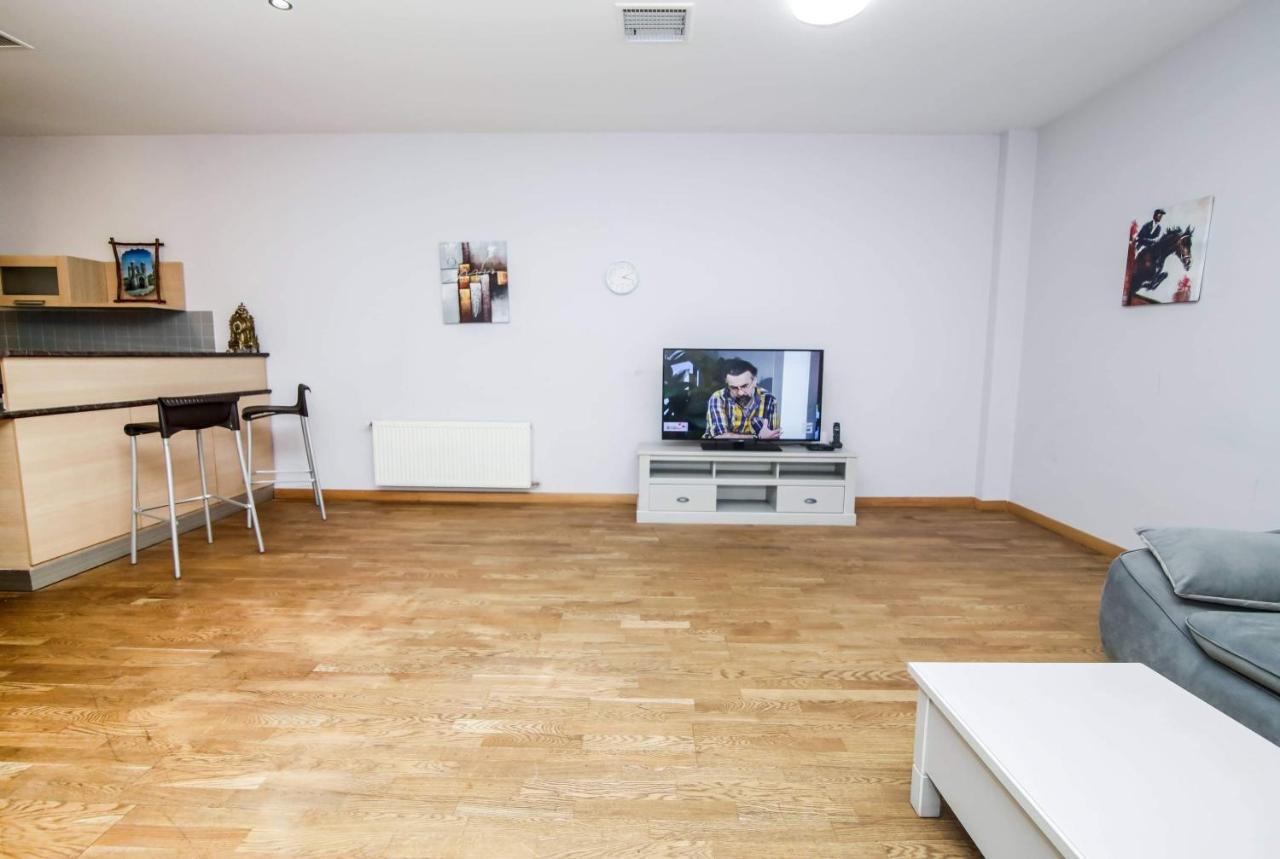 Bc Apartments Tbilisi Exteriör bild