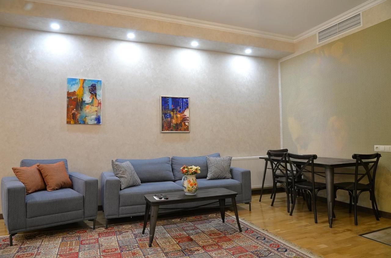 Bc Apartments Tbilisi Exteriör bild